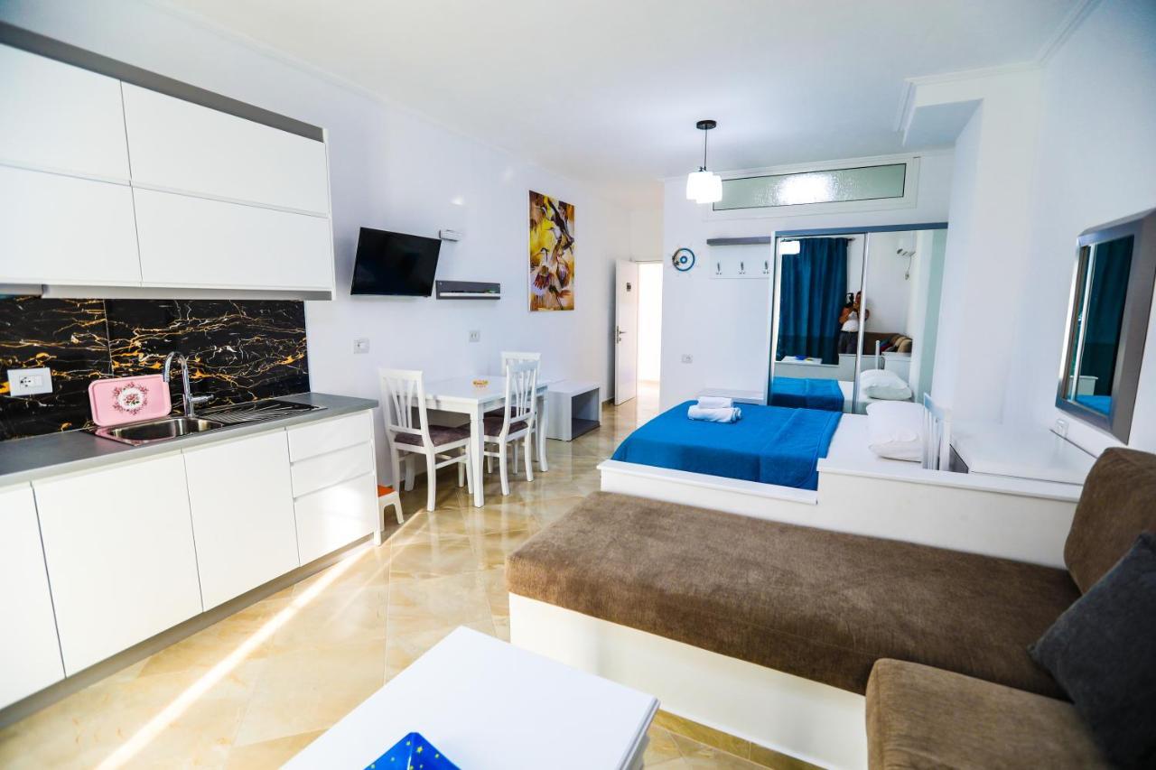 Vila Enxhi Ksamil Luaran gambar