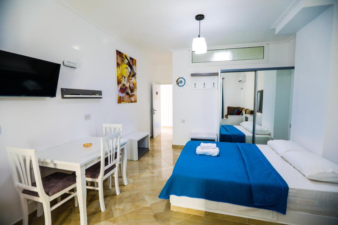 Vila Enxhi Ksamil Luaran gambar